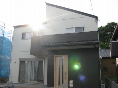 自然素材住宅:珪藻土・国産杉材・蜜蝋ワックスを使用 白井市K様邸