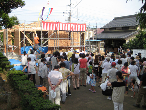 上棟餅まき